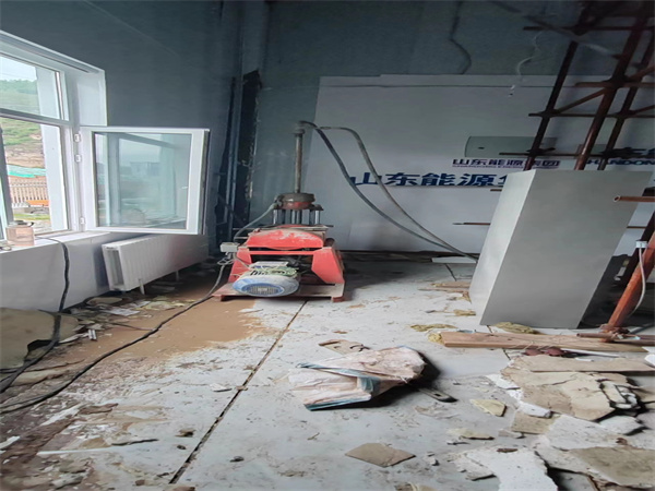 尤溪地基基础下沉墙体裂缝加固注浆顶升施工